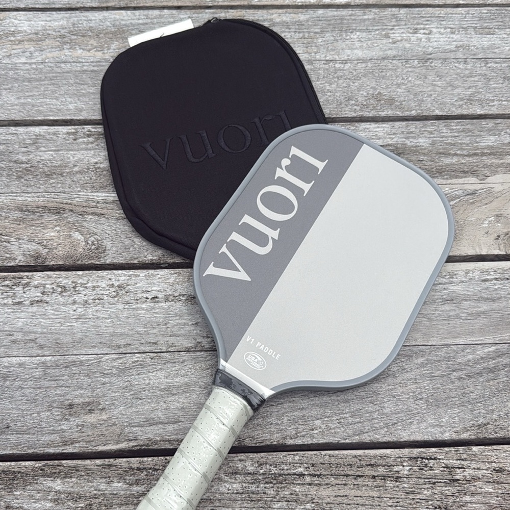 Vuori Gray and Black Paddle